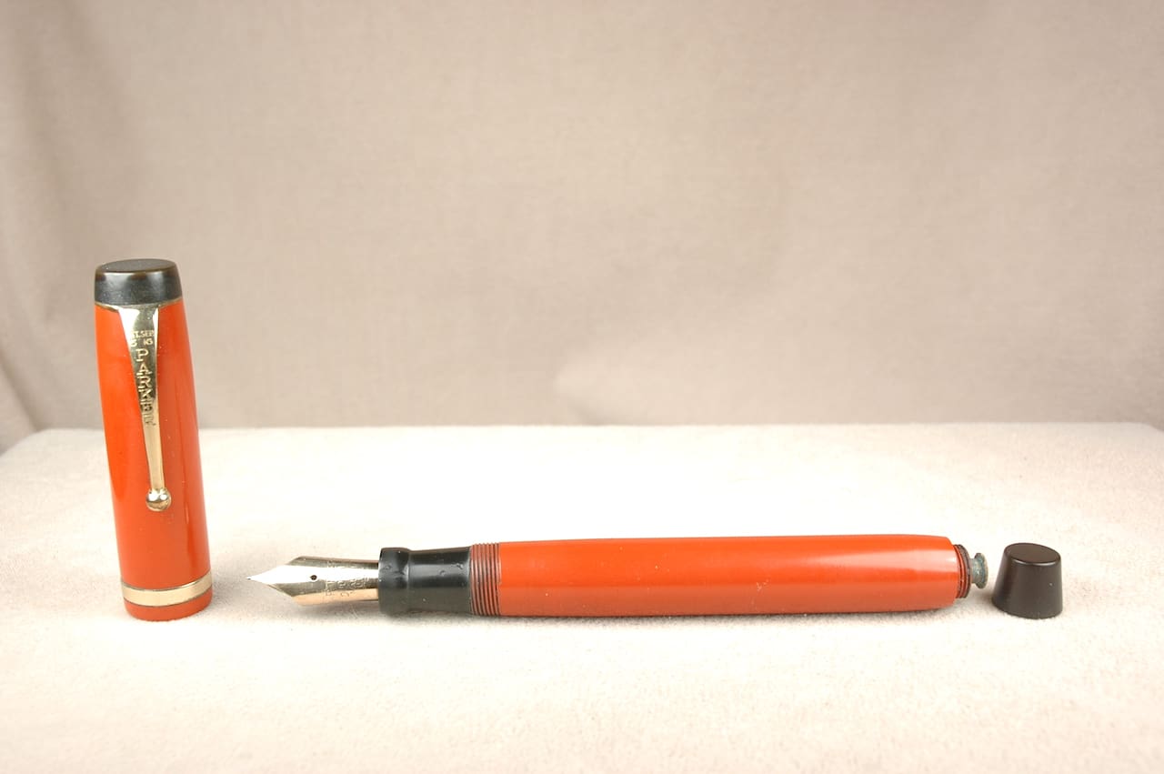 Vintage Pens: Parker Duofold Sr. Streamlined - ThePenMarket.com