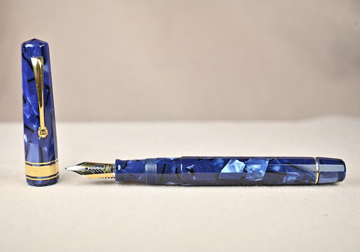Pre-Owned Pens: Omas Paragon - ThePenMarket.com